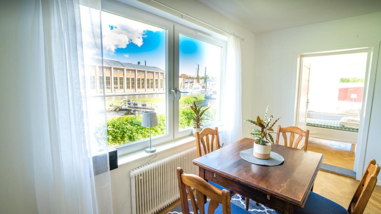 Byggmaestare Villan Motala Exteriér fotografie