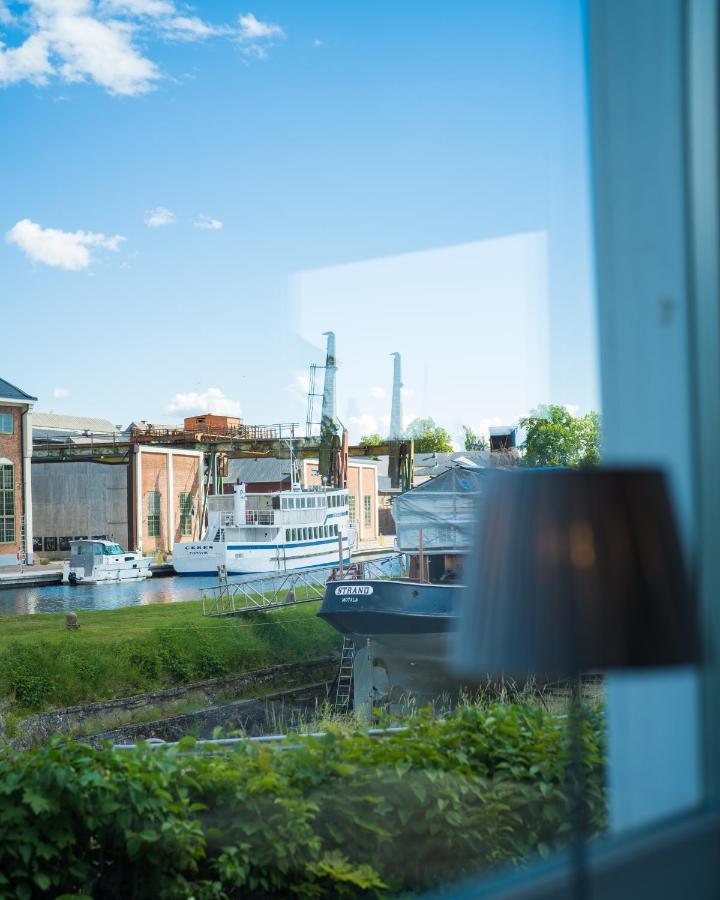 Byggmaestare Villan Motala Exteriér fotografie