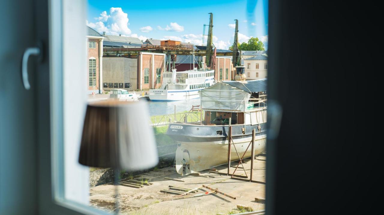 Byggmaestare Villan Motala Exteriér fotografie